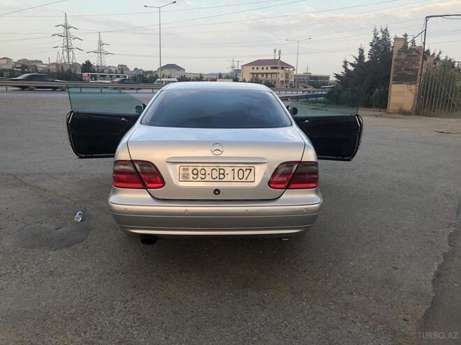 Mercedes CLK 200 2000, 330,000 km - 2.0 л - Bakı