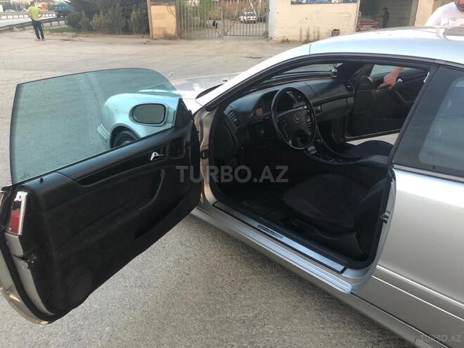 Mercedes CLK 200 2000, 330,000 km - 2.0 л - Bakı
