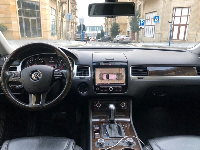Volkswagen Touareg 2013, 78,700 km - 3.6 l - Bakı