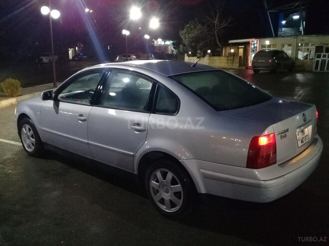 Volkswagen Passat 1999, 158,000 km - 1.8 l - Bakı