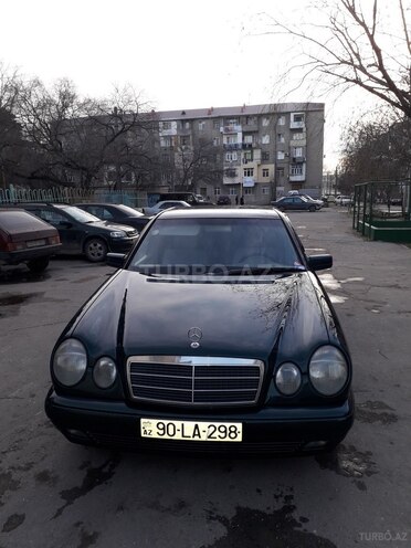Mercedes E 240 1998, 241,000 km - 2.4 l - Sumqayıt