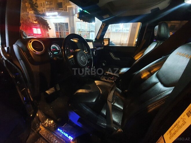 Jeep Wrangler 2014, 130,000 km - 3.6 л - Bakı