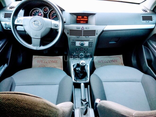 Opel Astra 2005, 157,000 km - 1.4 l - Bakı