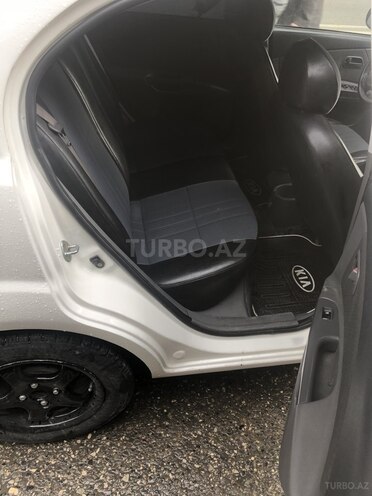 Kia Rio 2008, 300,000 km - 0.1 l - Bakı