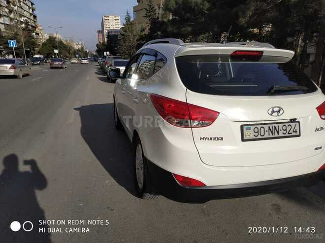 Hyundai ix35 2012, 198,000 km - 2.0 l - Bakı