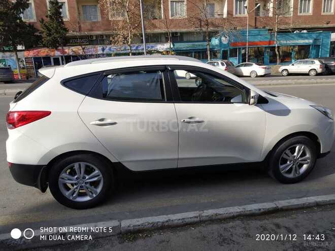 Hyundai ix35 2012, 198,000 km - 2.0 l - Bakı