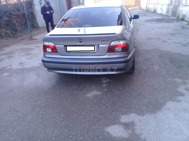 BMW 525 1998, 256,423 km - 2.5 л - Sumqayıt