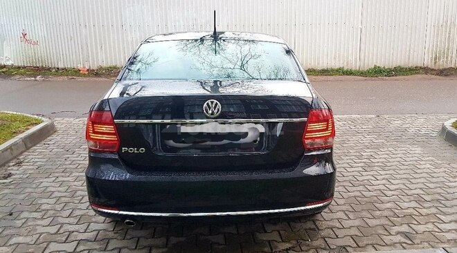 Volkswagen Polo 2017, 44,000 km - 1.6 l - Bakı