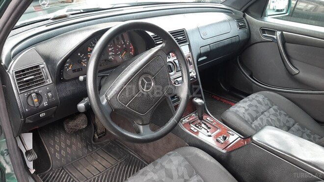 Mercedes C 220 2000, 567,000 km - 2.2 л - Bakı