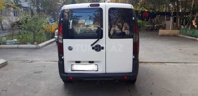 Fiat Doblo 2006, 176,788 km - 1.9 l - Bakı