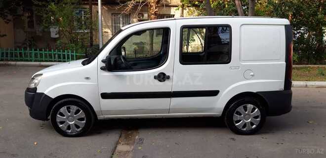Fiat Doblo 2006, 176,788 km - 1.9 l - Bakı
