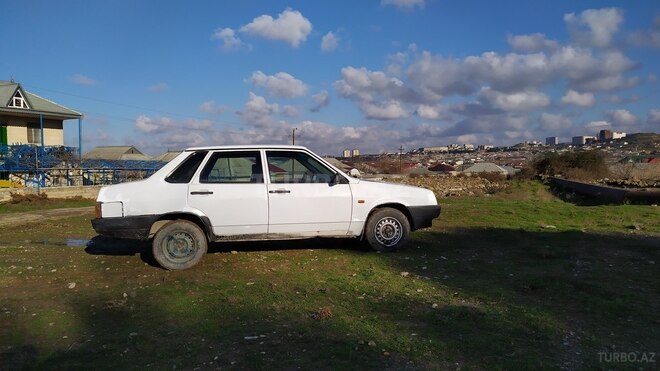 LADA (VAZ) 21099 1994, 300,000 km - 1.5 л - Bakı