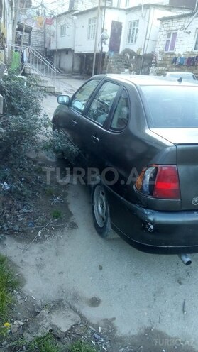 Volkswagen Polo 1994, 160,000 km - 1.6 l - Bakı