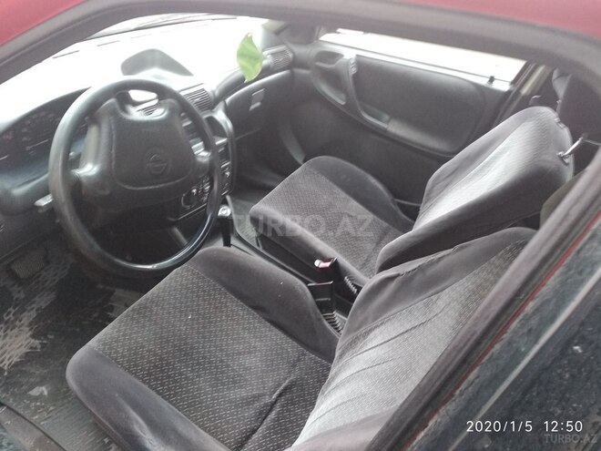 Opel Astra 1997, 338,000 km - 1.6 l - Bakı