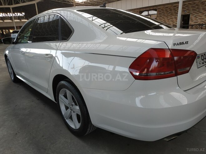 Volkswagen Passat 2014, 120,000 km - 1.8 l - Gəncə