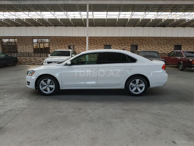 Volkswagen Passat 2014, 120,000 km - 1.8 l - Gəncə