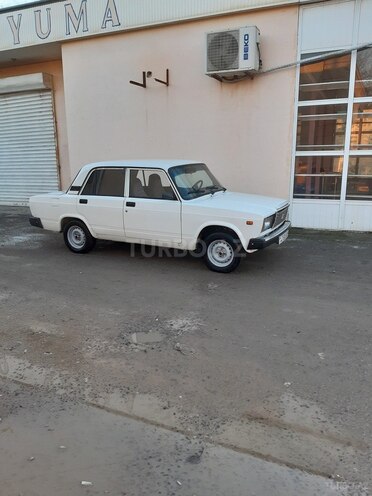 LADA (VAZ) 2107 2011, 180,000 km - 1.6 l - Salyan