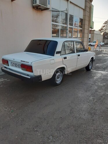 LADA (VAZ) 2107 2011, 180,000 km - 1.6 l - Salyan