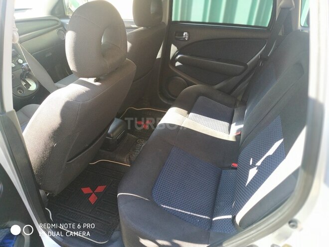 Mitsubishi Airtrek 2002, 295,927 km - 2.0 l - Bakı