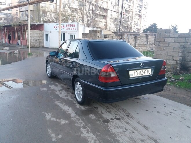 Mercedes C 220 1995, 378,000 km - 2.2 l - Bakı