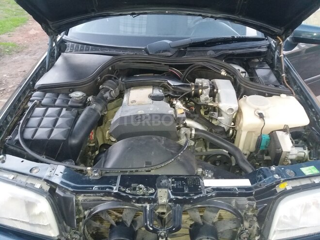 Mercedes C 220 1995, 378,000 km - 2.2 l - Bakı
