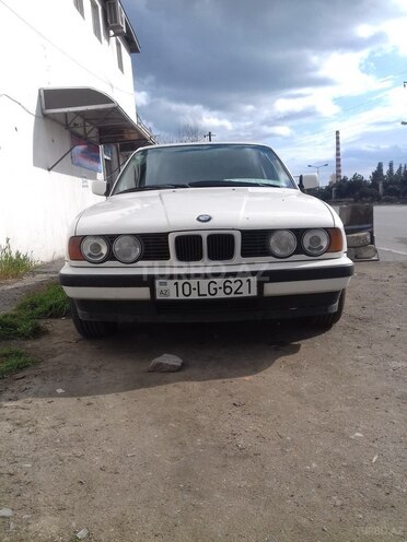 BMW 520 1990, 101,000 km - 2.0 l - Bakı