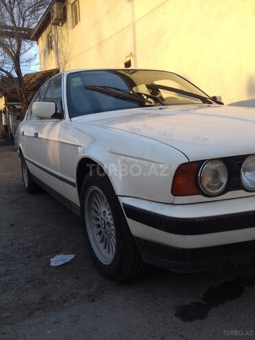 BMW 520 1990, 101,000 km - 2.0 l - Bakı