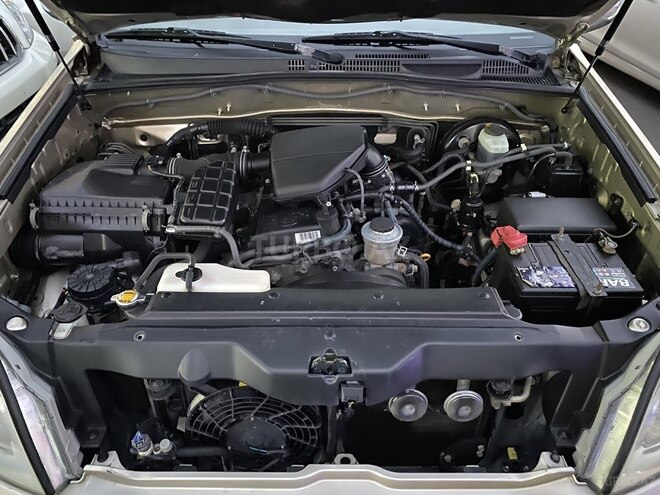 Toyota Prado 2005, 267,000 km - 2.7 l - Bakı