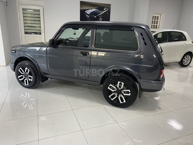 LADA (VAZ) Niva 2019, 18,000 km - 1.7 l - Sumqayıt