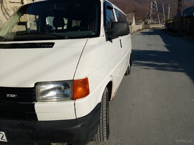 Volkswagen Transporter 2000, 434,537 km - 2.5 l - Şəki