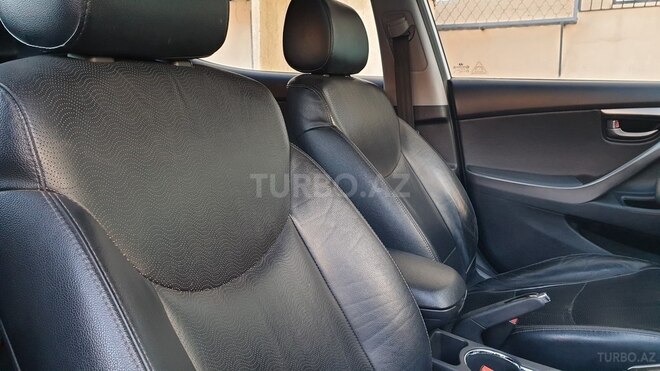 Hyundai Elantra 2011, 77,000 km - 1.8 l - Bakı