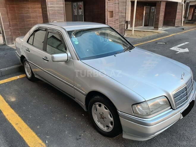Mercedes C 220 1995, 380,000 km - 2.2 л - Bakı