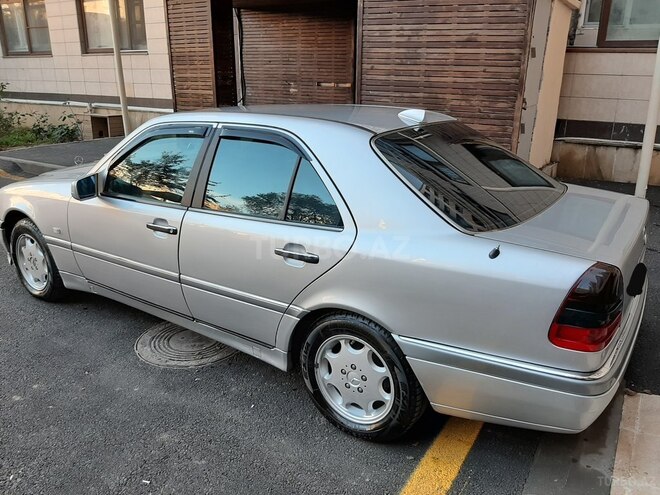 Mercedes C 220 1995, 380,000 km - 2.2 л - Bakı