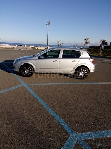 Opel Astra 2006, 135,000 km - 1.4 л - Sumqayıt