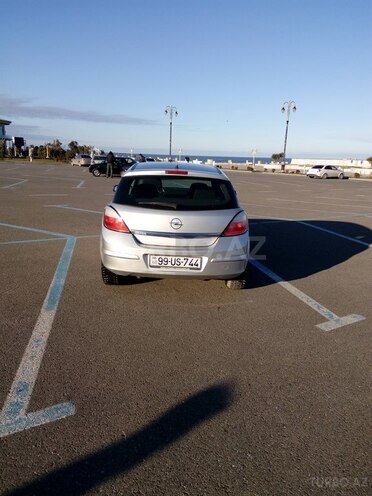 Opel Astra 2006, 135,000 km - 1.4 л - Sumqayıt