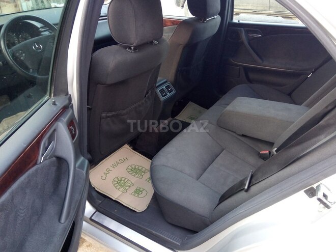 Mercedes E 240 2000, 264,982 km - 2.4 l - Ağcabədi