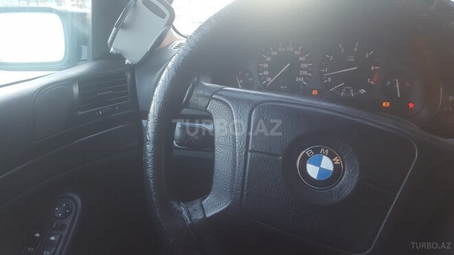 BMW 525 1996, 351,321 km - 2.5 l - Sumqayıt