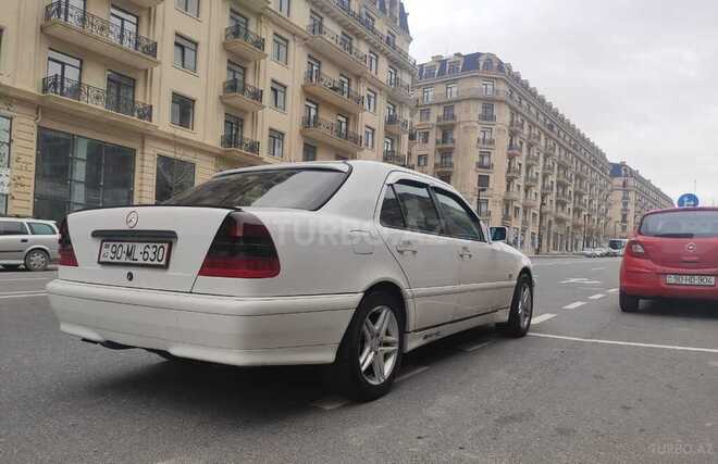 Mercedes C 200 1998, 420,000 km - 2.0 l - Bakı