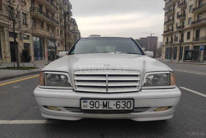 Mercedes C 200 1998, 420,000 km - 2.0 l - Bakı