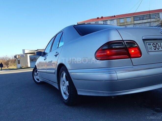 Mercedes E 240 2000, 264,243 km - 2.6 л - Sumqayıt