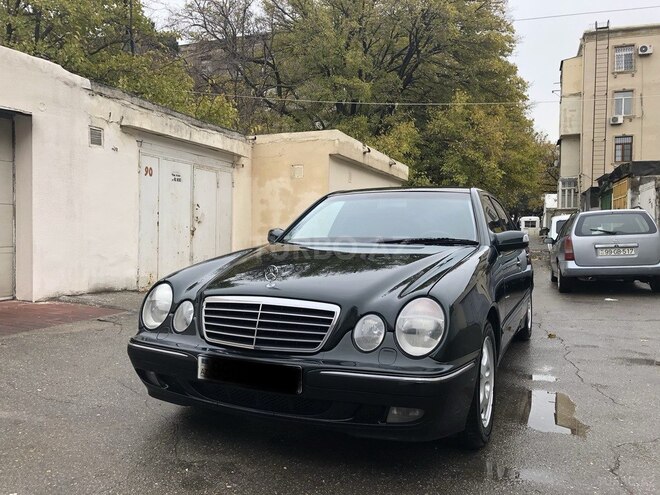 Mercedes E 240 1999, 175,342 km - 2.6 l - Bakı