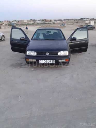 Volkswagen Golf 1994, 150,000 km - 2.0 л - Quba
