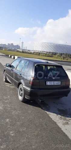 Volkswagen Golf 1994, 150,000 km - 2.0 л - Quba