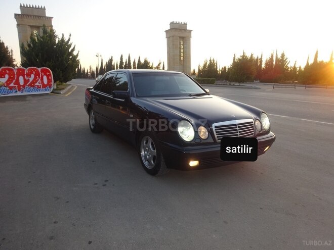 Mercedes E 240 1997, 444,444 km - 2.4 л - Şirvan