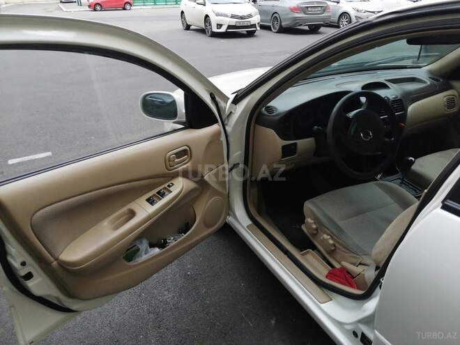 Nissan Sunny 2007, 228,600 km - 1.6 l - Bakı
