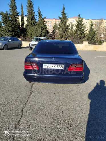 Mercedes E 270 1999, 487,520 km - 2.7 л - Sumqayıt