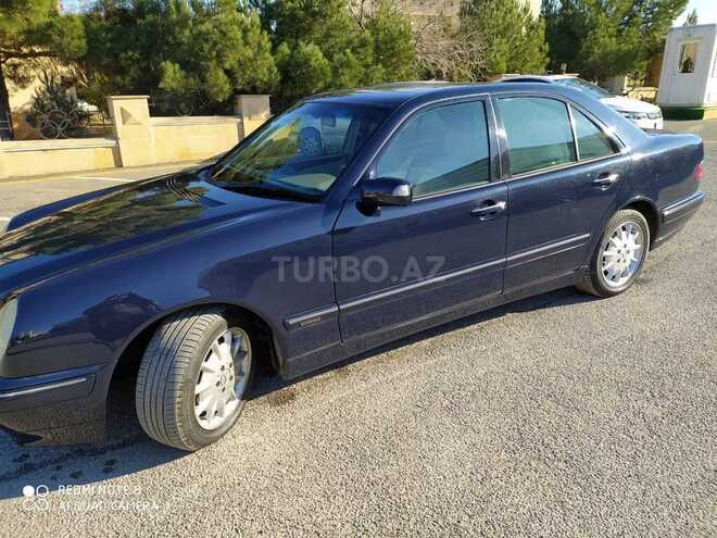 Mercedes E 270 1999, 487,520 km - 2.7 л - Sumqayıt