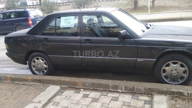 Mercedes 190 1993, 301,000 km - 2.0 l - Şirvan