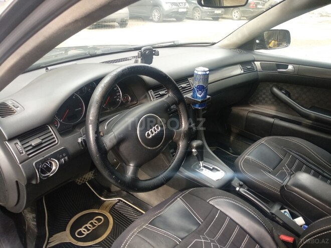 Audi A6 2002, 321,000 km - 2.5 l - Astara