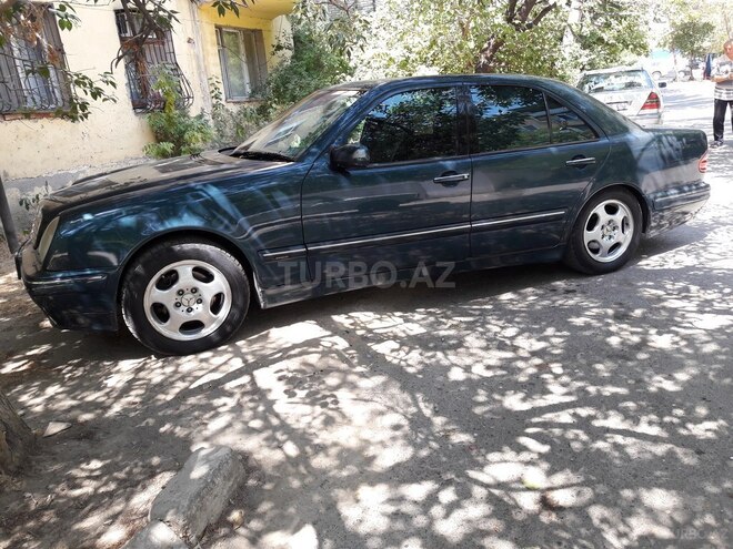 Mercedes E 280 2000, 224,263 km - 2.8 л - Bakı